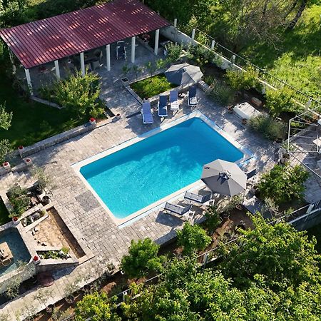 Pool House Maslina Apartment Mostar Ngoại thất bức ảnh