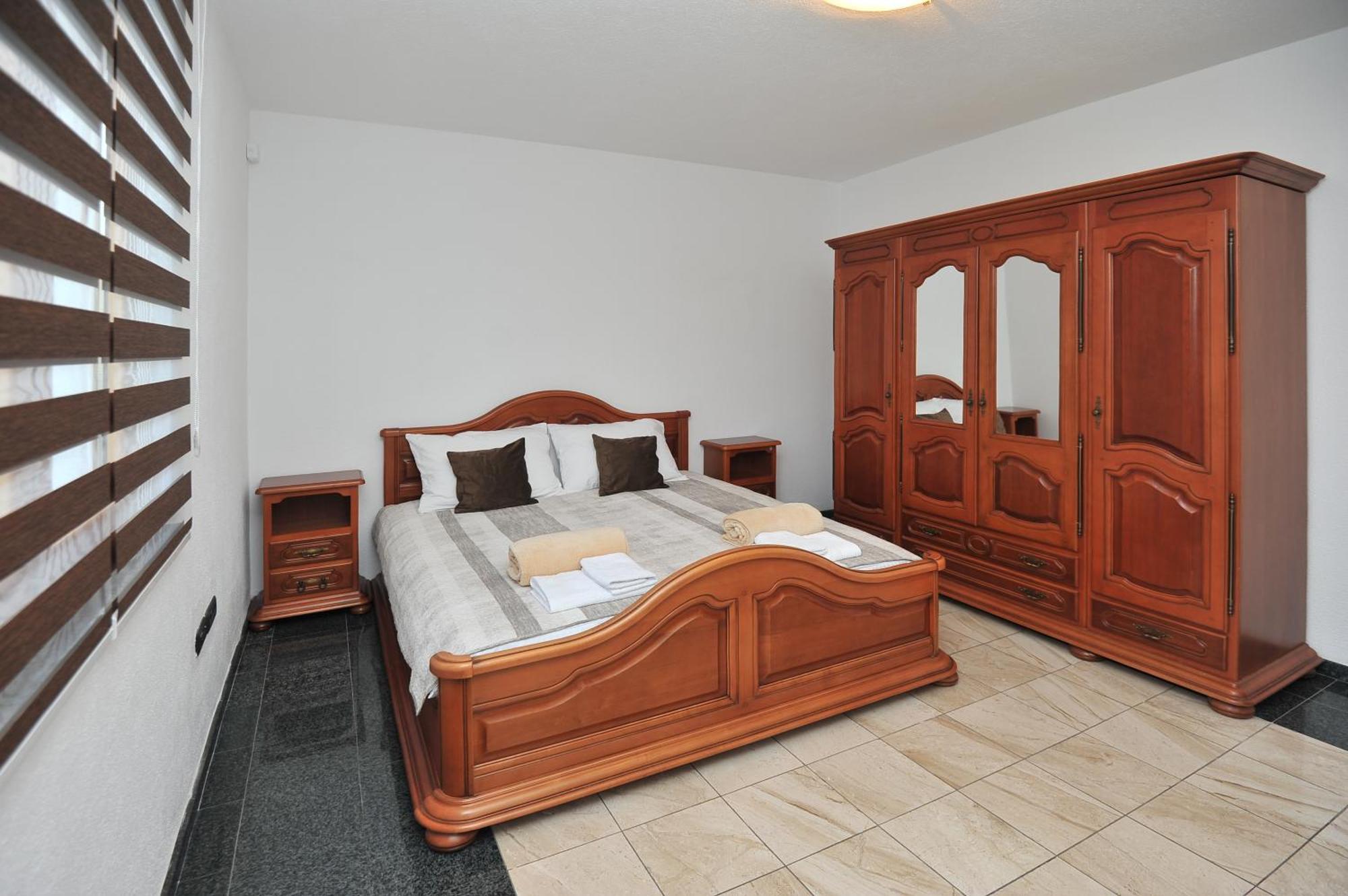 Pool House Maslina Apartment Mostar Ngoại thất bức ảnh