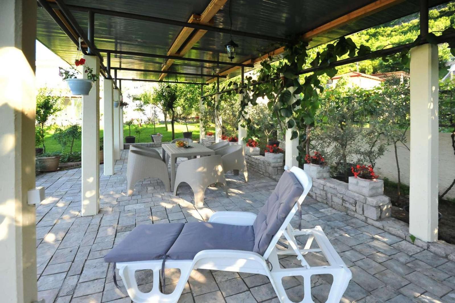 Pool House Maslina Apartment Mostar Ngoại thất bức ảnh