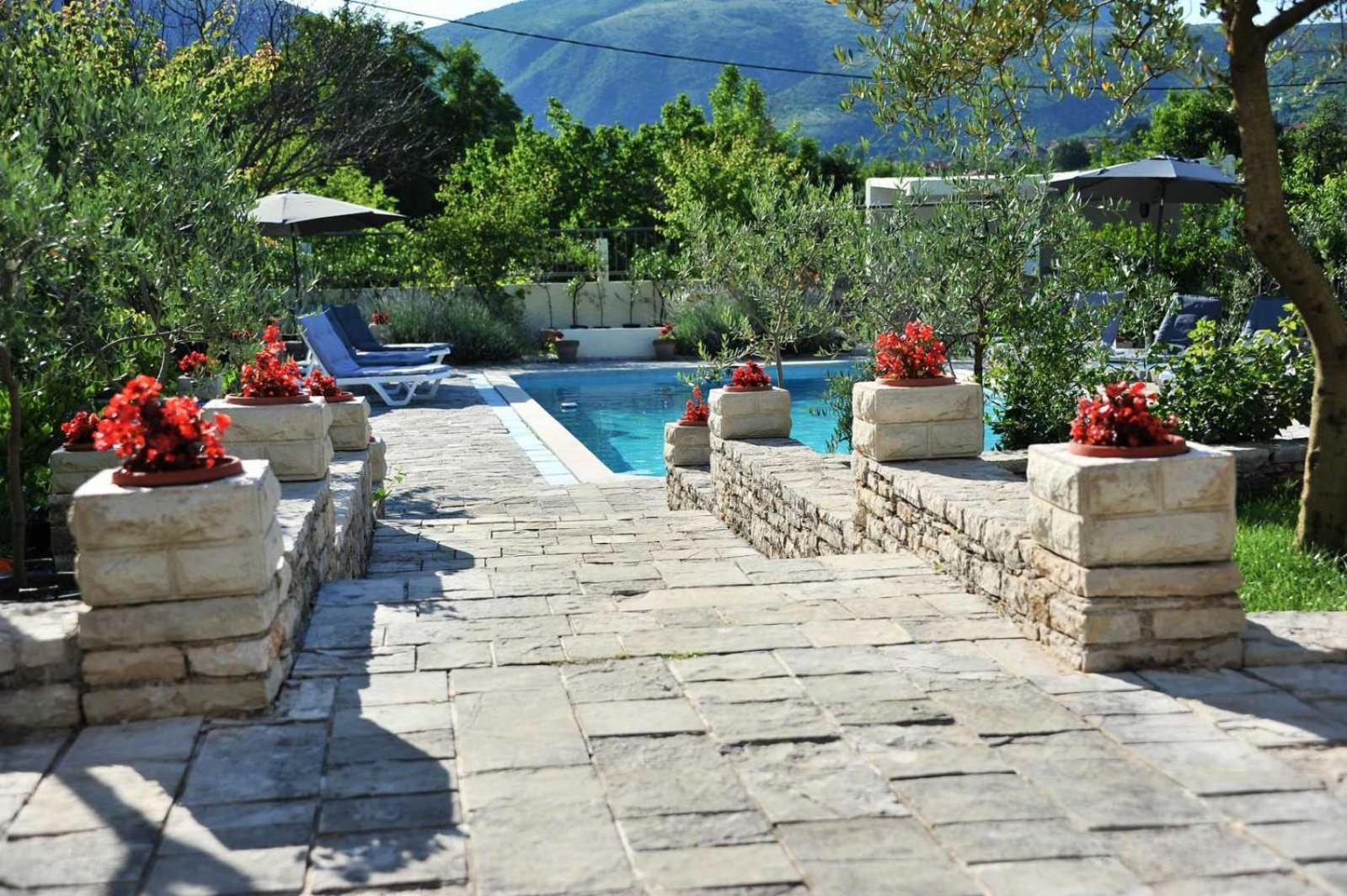 Pool House Maslina Apartment Mostar Ngoại thất bức ảnh