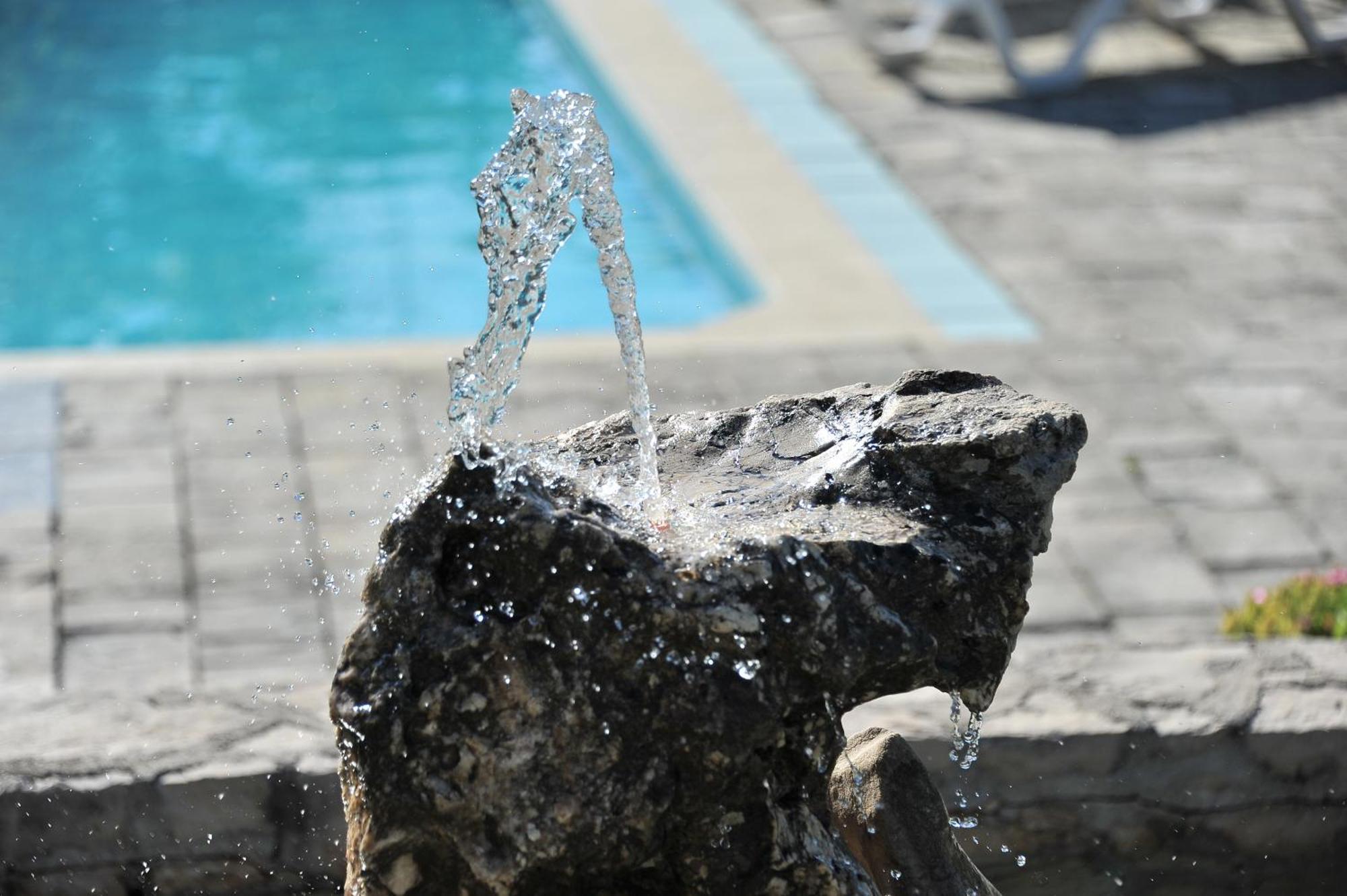Pool House Maslina Apartment Mostar Ngoại thất bức ảnh