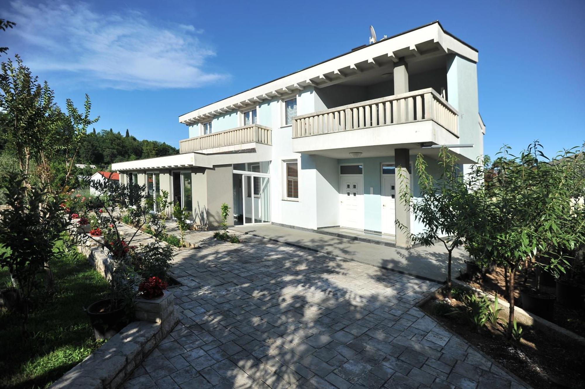 Pool House Maslina Apartment Mostar Ngoại thất bức ảnh