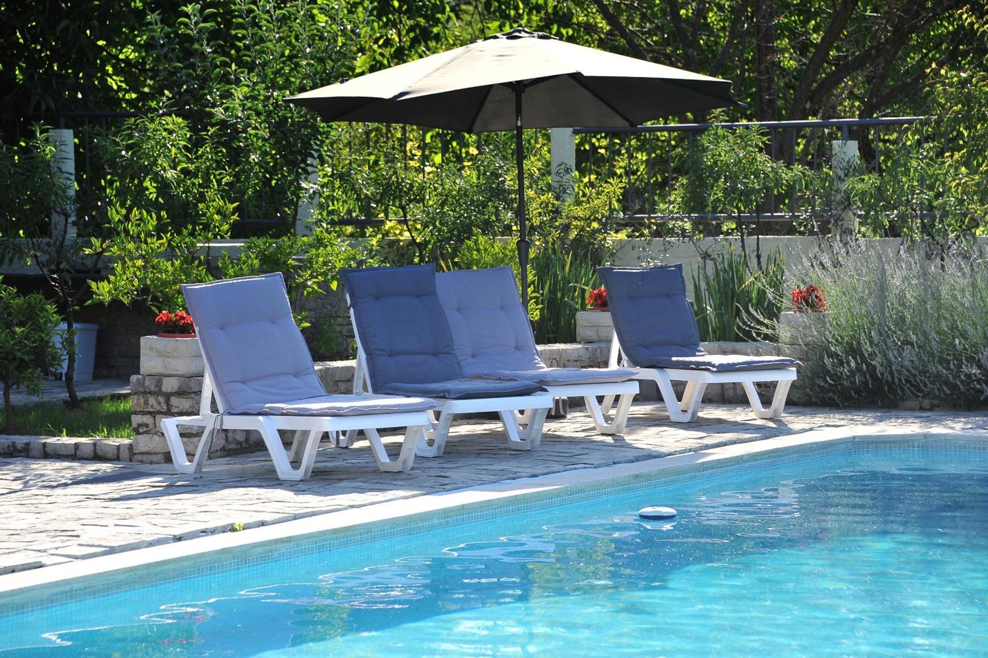 Pool House Maslina Apartment Mostar Ngoại thất bức ảnh