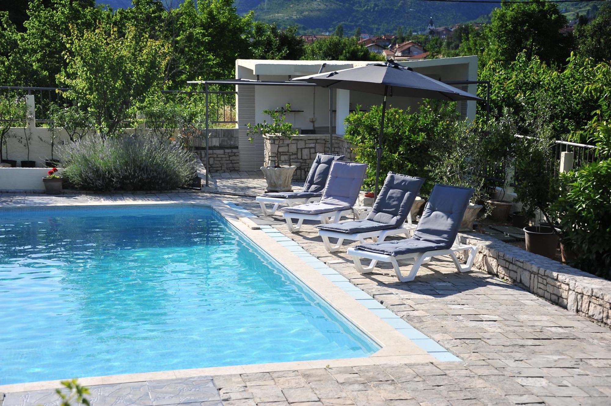 Pool House Maslina Apartment Mostar Ngoại thất bức ảnh