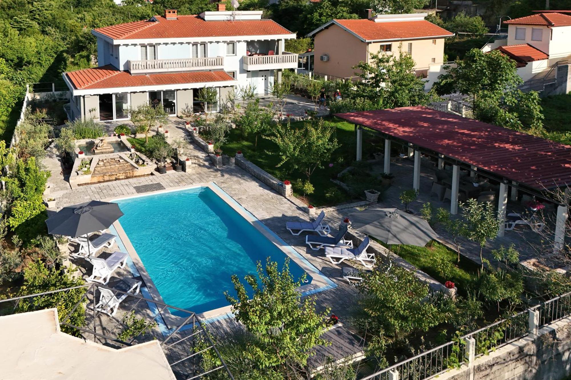 Pool House Maslina Apartment Mostar Ngoại thất bức ảnh